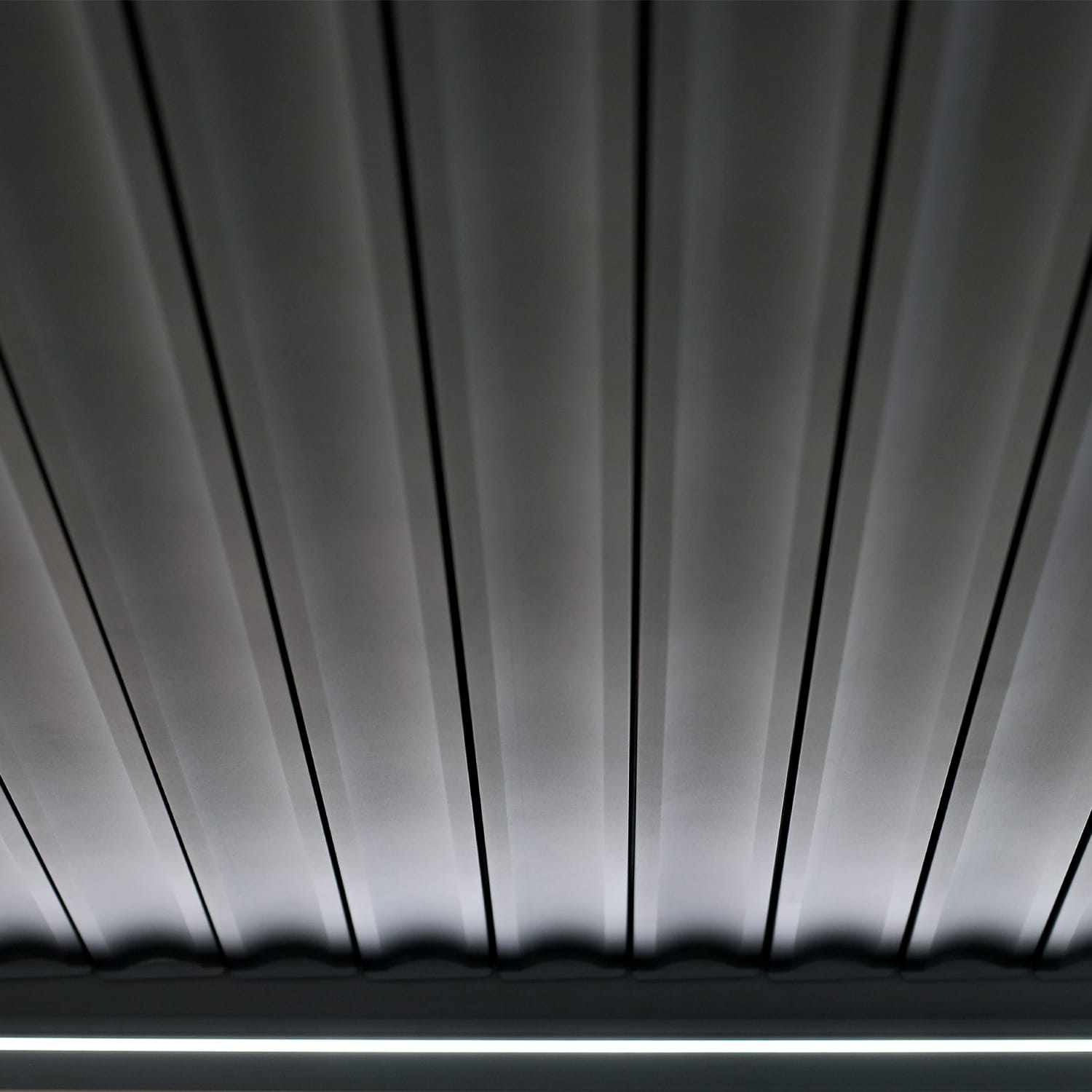 Wellis MotionFlex 400 Bioclimatic Pergola — 4 × 3 m — view 18