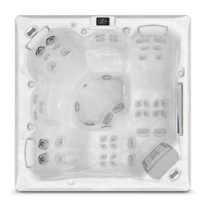 Wellis Makalu Hot Tub — 5-person outdoor whirlpool