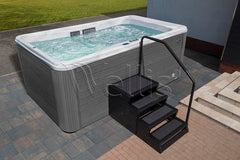 Swimspa step