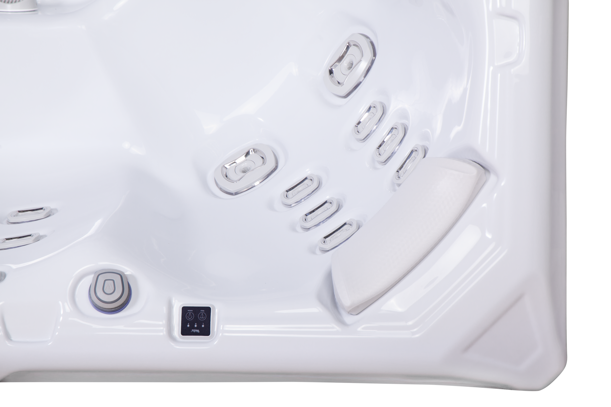 Wellis Mandala Hot Tub — 7-person outdoor whirlpool (view 2)