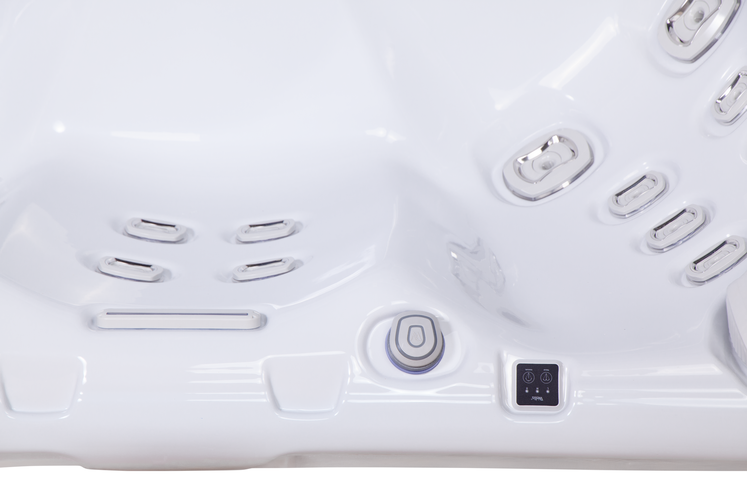 Wellis Mandala Hot Tub — 7-person outdoor whirlpool (view 3)