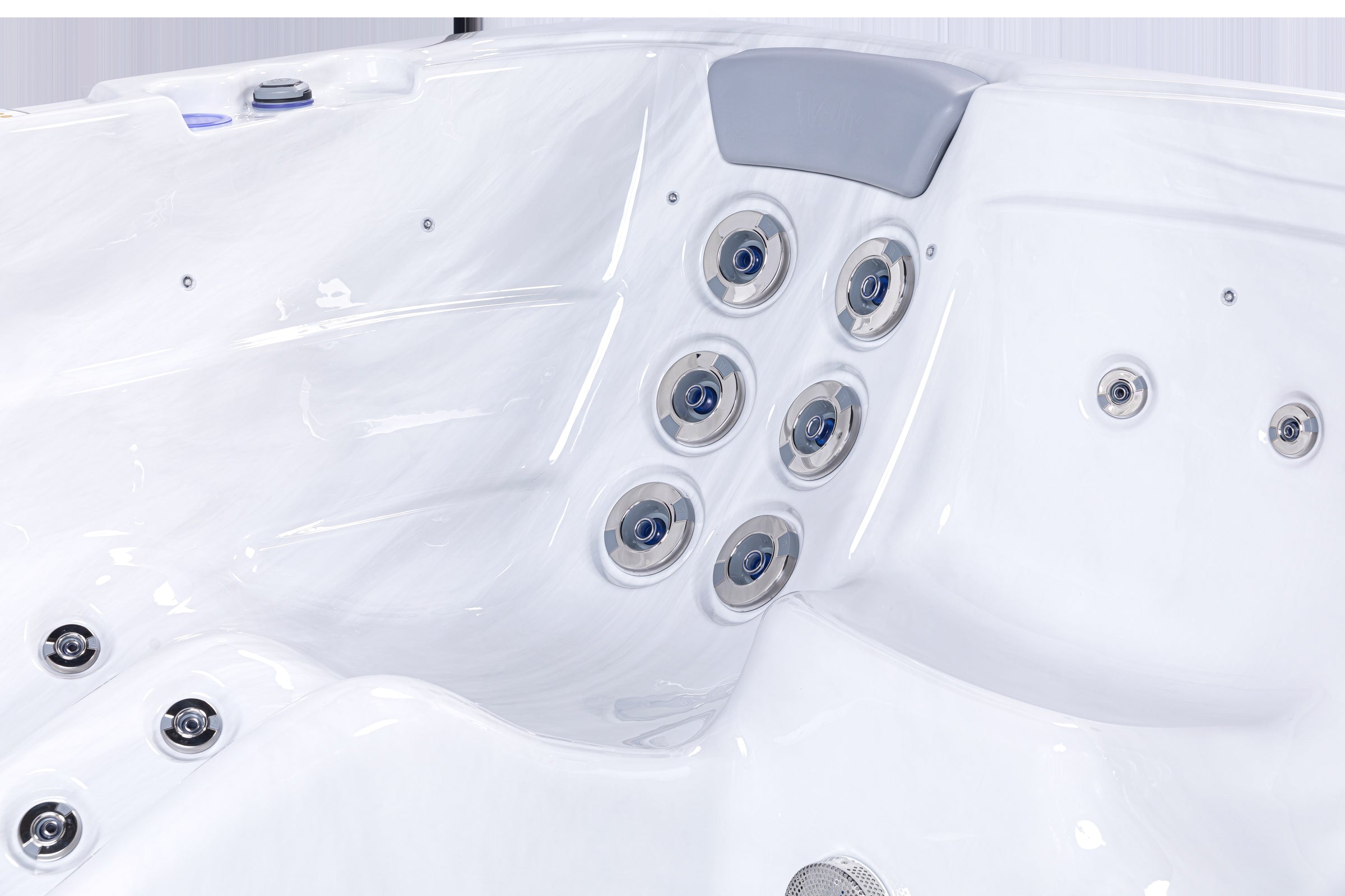 Wellis Lugano Hot Tub — 6-person outdoor whirlpool (view 3)